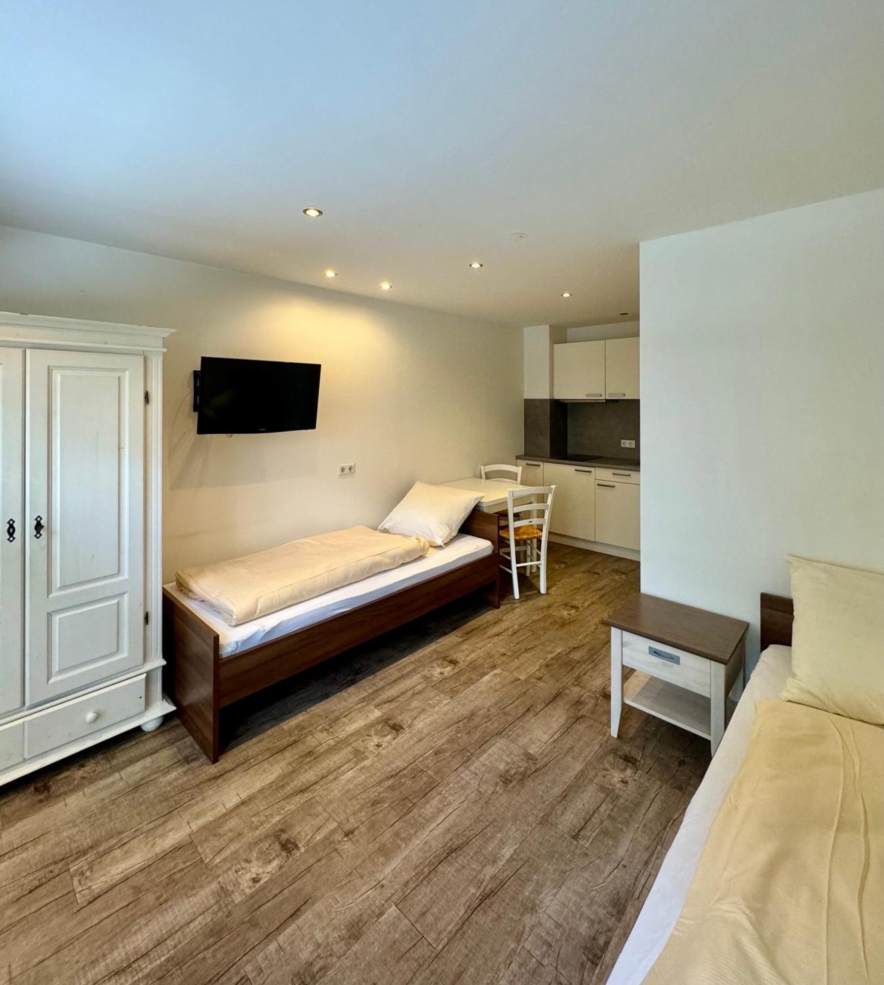 Skill Mountain Lodge - Ski Und Bike Hostel Im Sommer Mit Joker Card Saalbach-Hinterglemm Ngoại thất bức ảnh