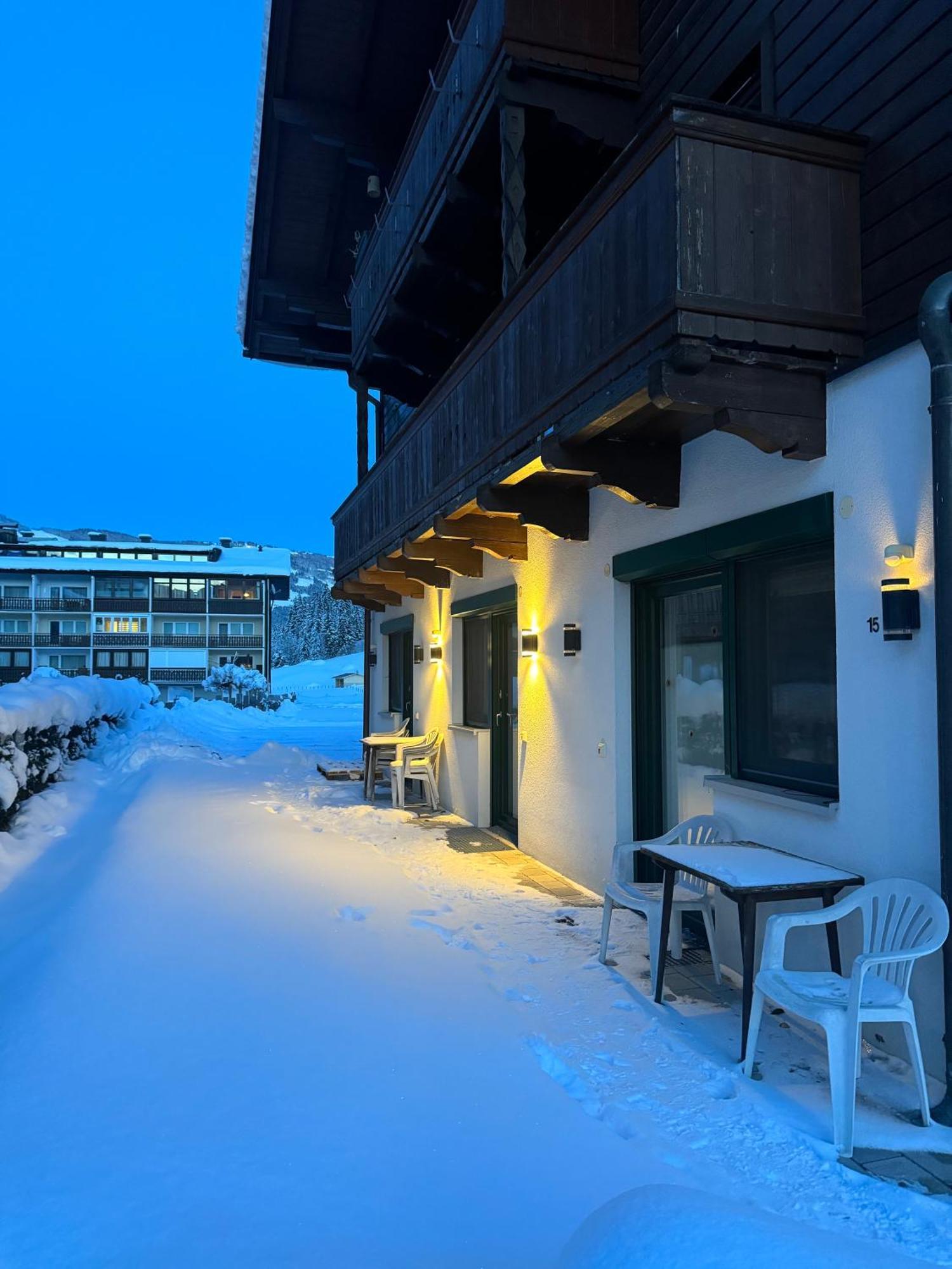 Skill Mountain Lodge - Ski Und Bike Hostel Im Sommer Mit Joker Card Saalbach-Hinterglemm Ngoại thất bức ảnh