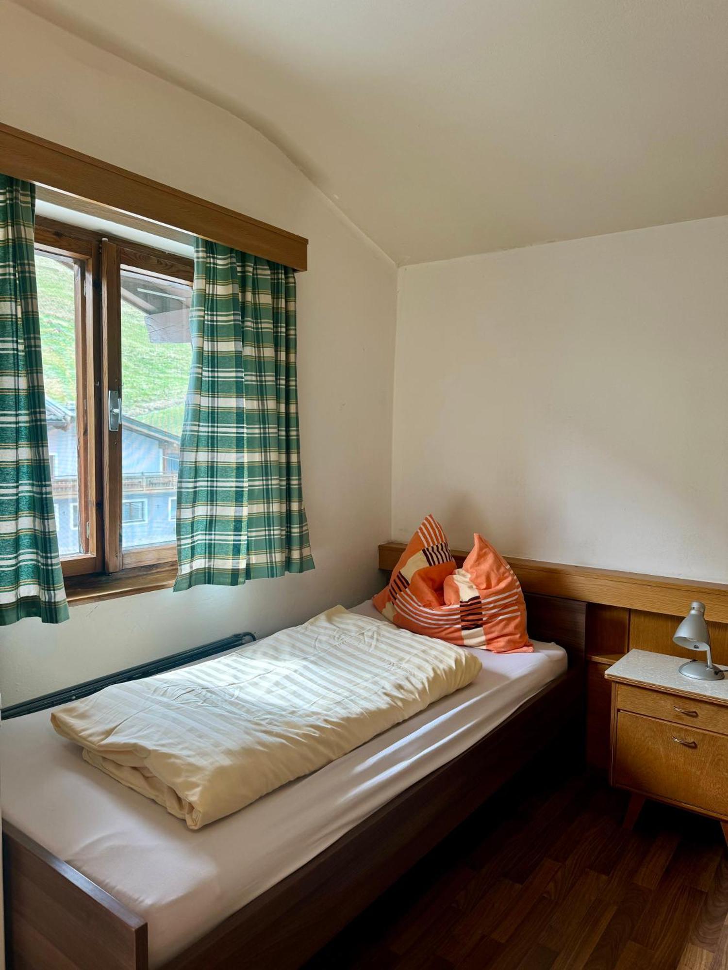 Skill Mountain Lodge - Ski Und Bike Hostel Im Sommer Mit Joker Card Saalbach-Hinterglemm Phòng bức ảnh