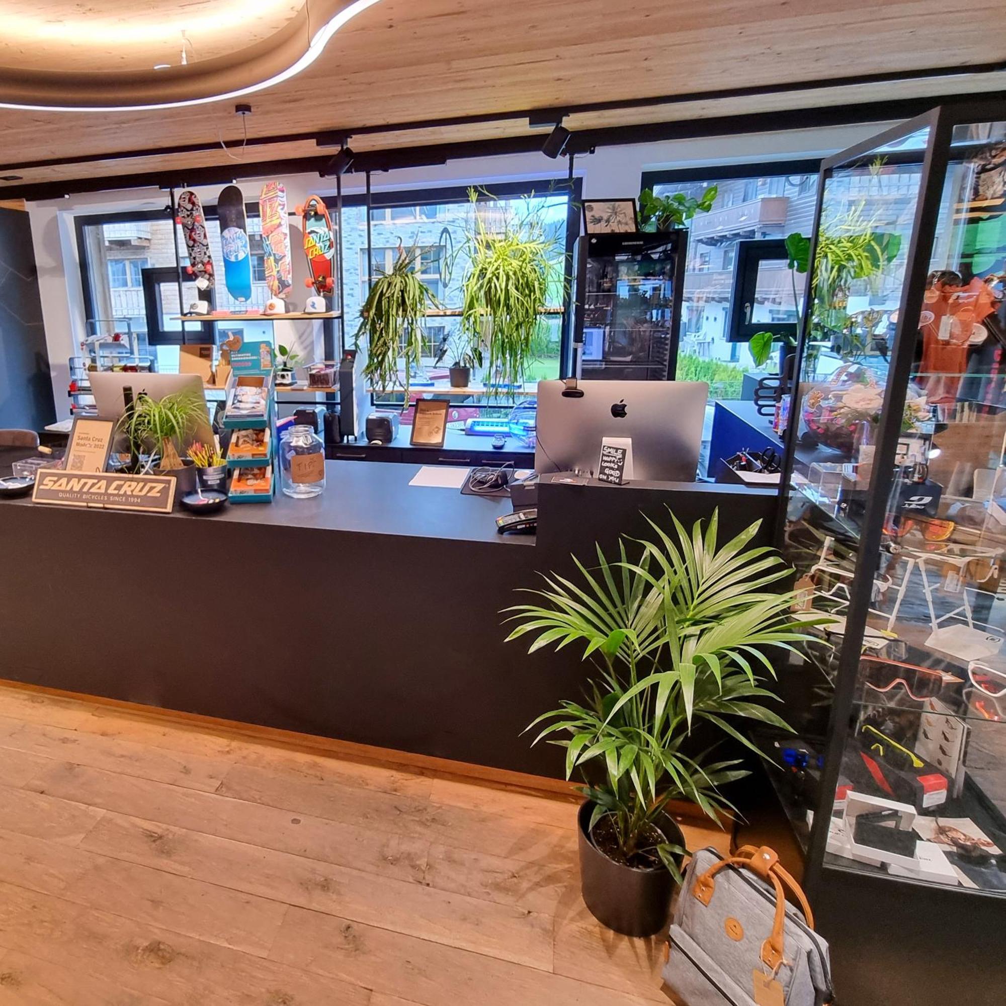 Skill Mountain Lodge - Ski Und Bike Hostel Im Sommer Mit Joker Card Saalbach-Hinterglemm Ngoại thất bức ảnh